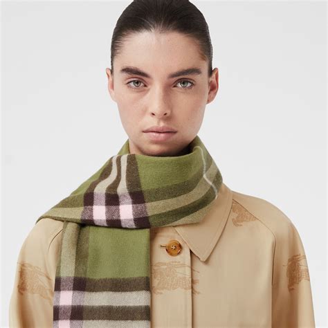 burrbery|burberry scarves.